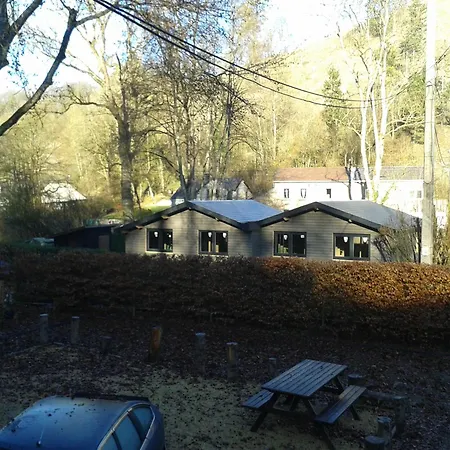 Chalet Le Chaleureux De 2 *